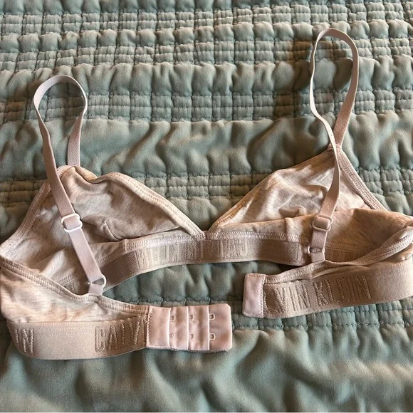 Calvin Klein Bralette - Picture 3 of 4